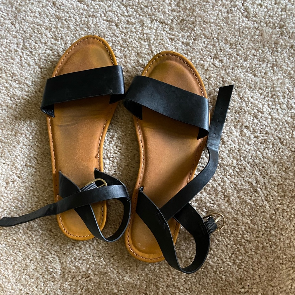 Shein Sandals Size 7 - Picture 1 of 1